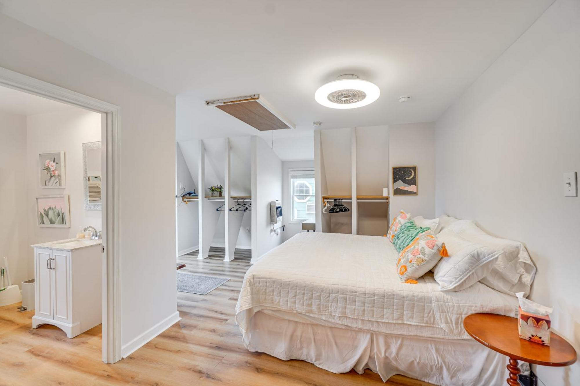 Epic Brunswick Apartment, Deck With Private Hot Tub! Ngoại thất bức ảnh